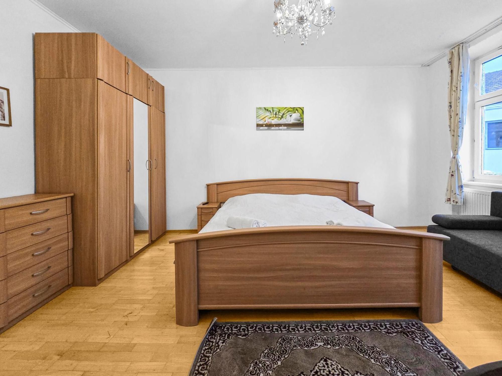 Spacious Three-Bedroom, Three King-Size Beds Wiedeń Zewnętrze zdjęcie